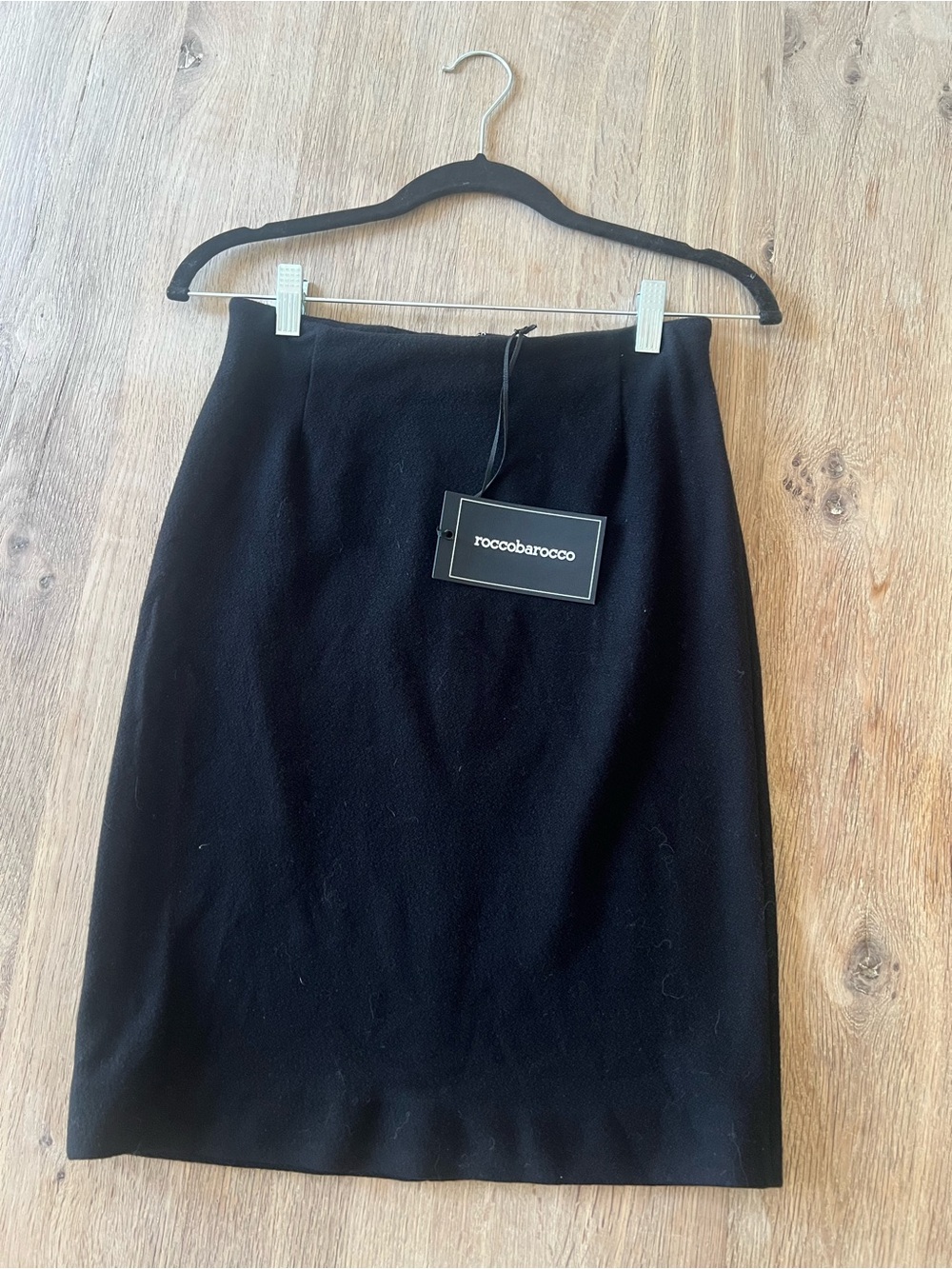 Roccobarocco Black Wool Pencil Skirt NWT Italy Size 40